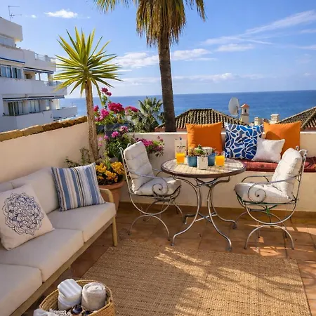 Noctua Puerto 021 Apartment Estepona
